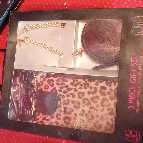 Bags - Picture 2 of 2